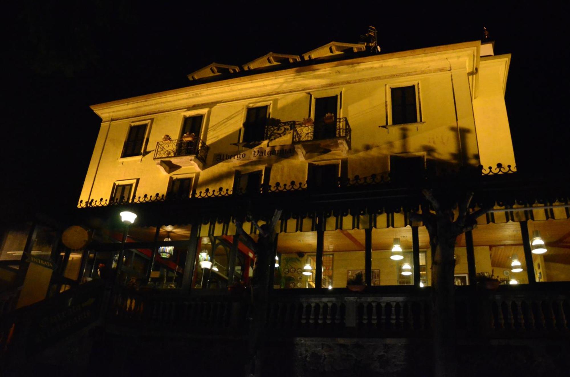 Hotel Valganna - Tre Risotti Exterior foto